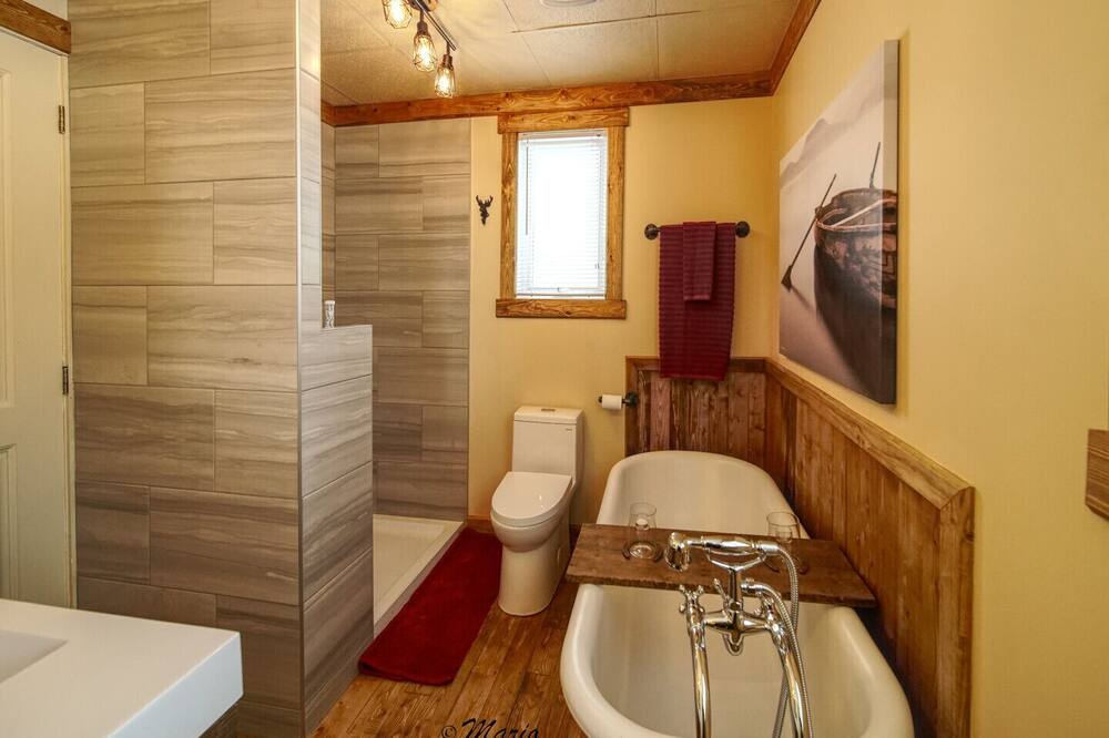 Photo of Bathroom in Shawinigan