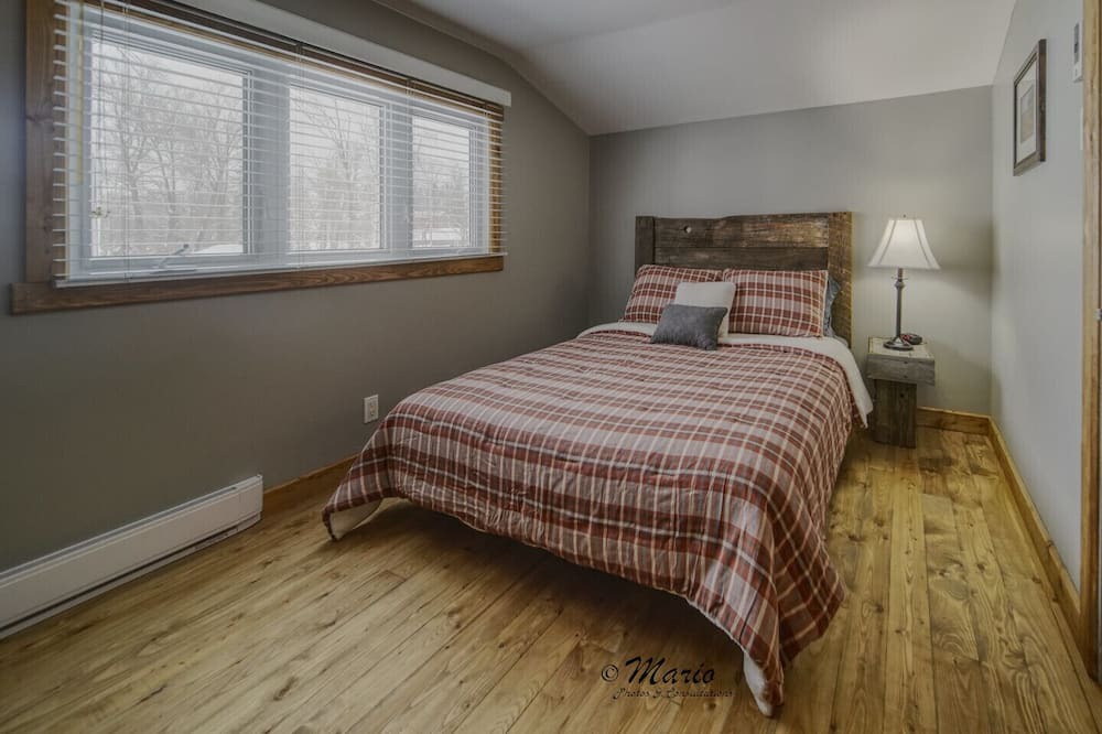 Photo of Bedroom in Shawinigan