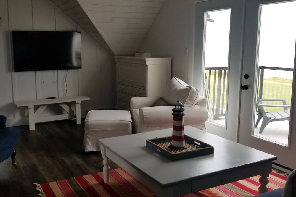Photo of Livingroom in Shemogue
