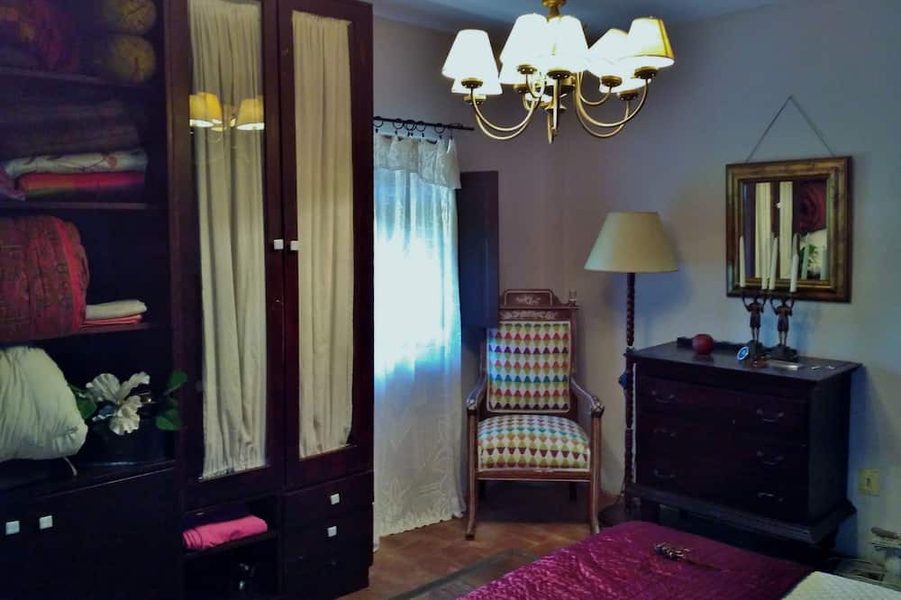 Photo of Bedroom in Vilobi d'Onyar