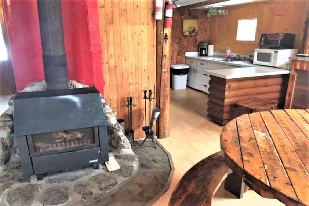 Photo of Kitchen in Saint-Samuel