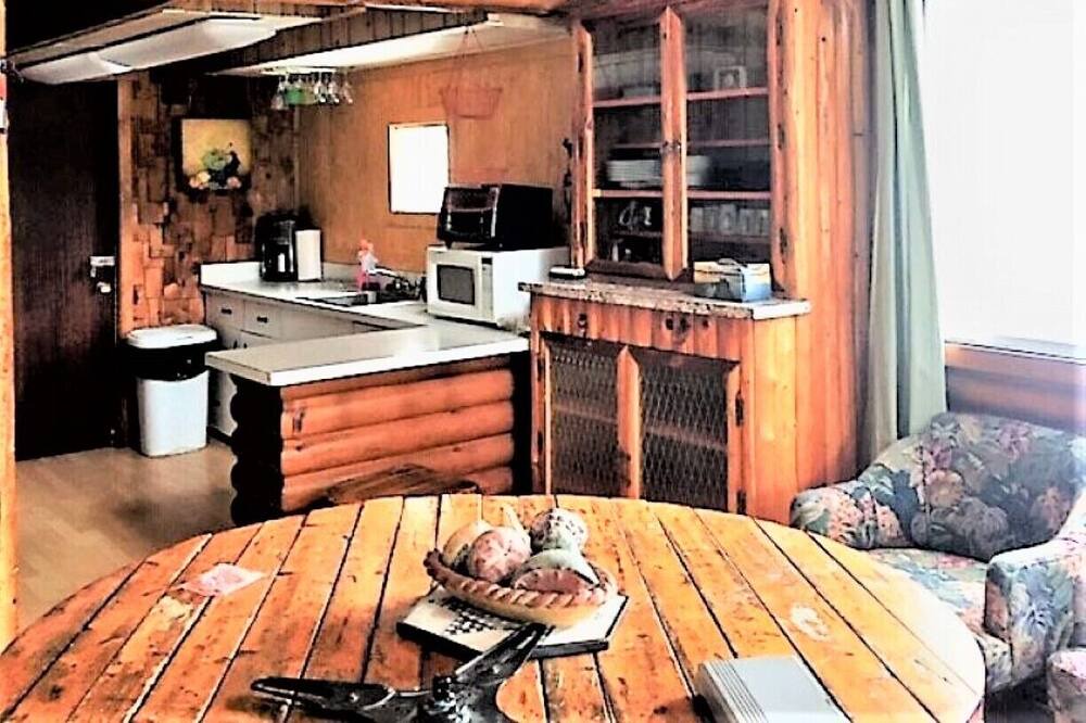 Photo of Kitchen in Saint-Samuel