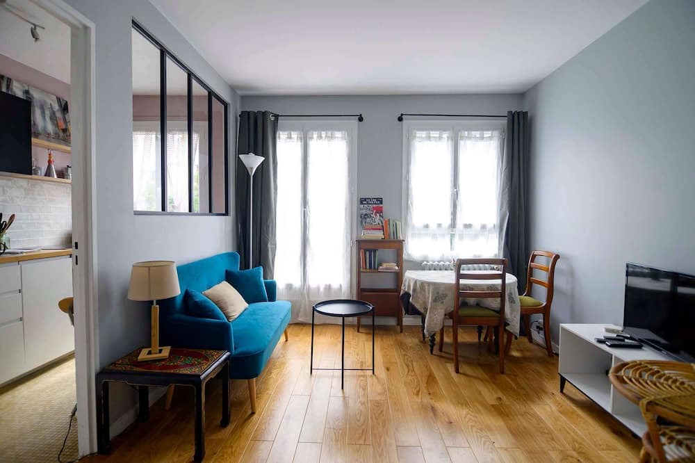 Photo of Livingroom in Butte-aux-Cailles