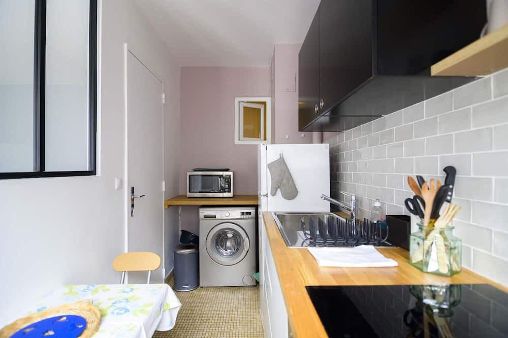 Photo of Kitchen in Butte-aux-Cailles