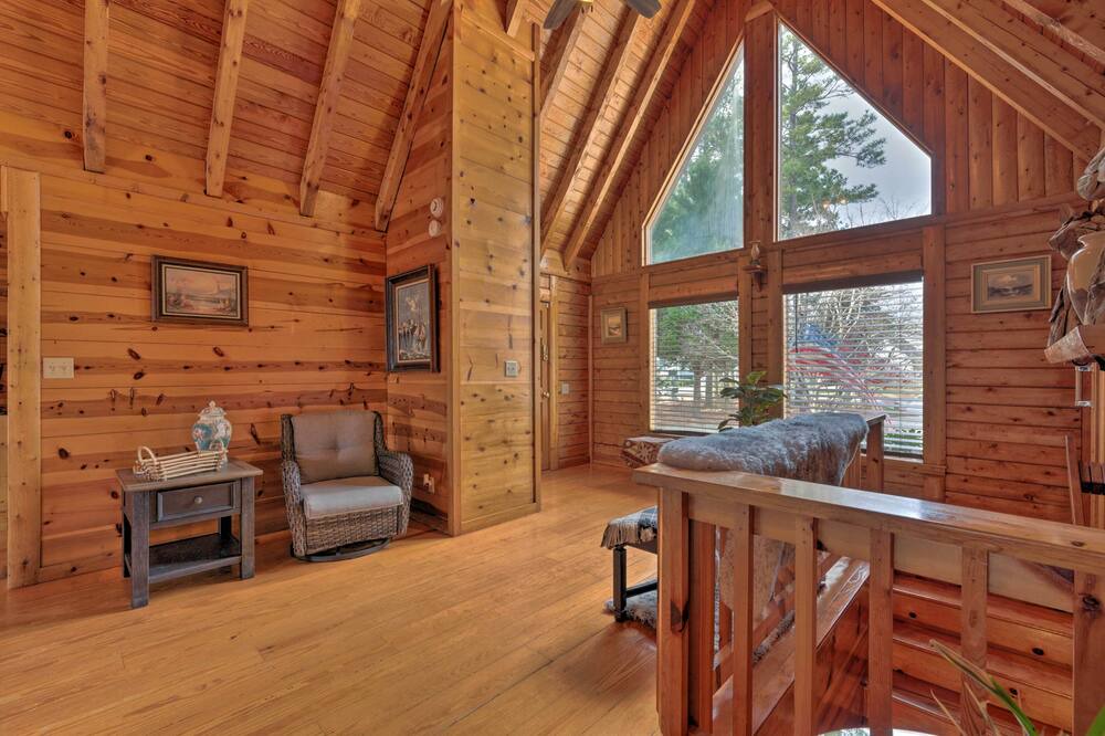 Photo of Others in Conyers