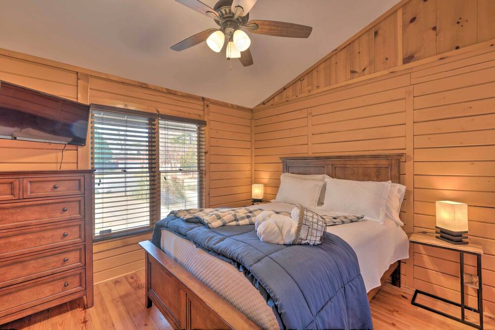 Photo of Others in Conyers