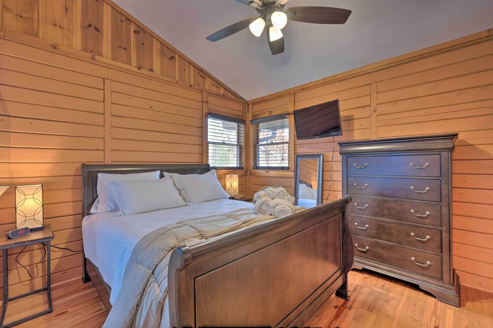 Photo of Others in Conyers