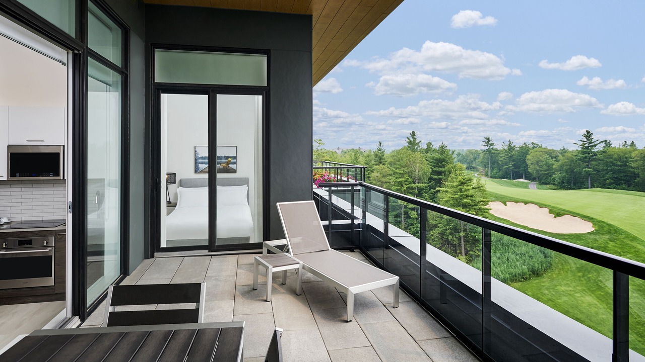 Photo of Patio Balcony in Gravenhurst
