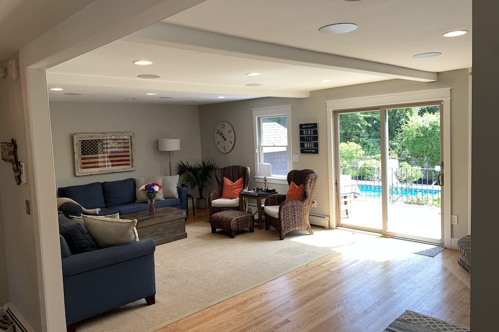 Photo of Livingroom in Fifth Ward