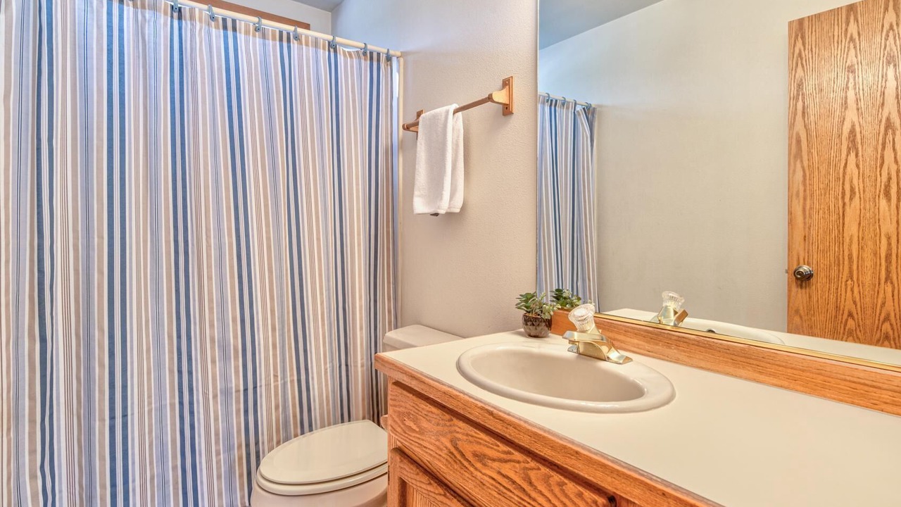 Photo of Bathroom in Deer Park