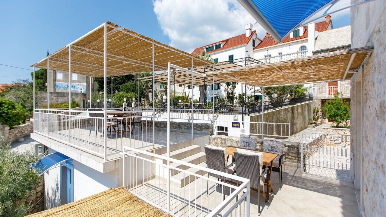 Photo of Outdoor in Bol