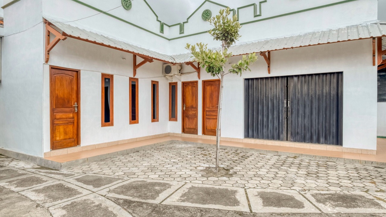 Photo of Outdoor in Kretek