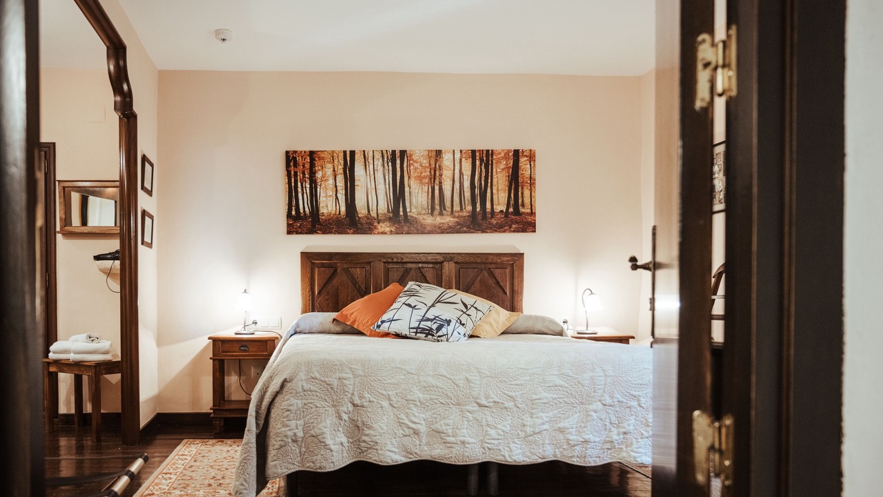 Photo of Bedroom in Camos