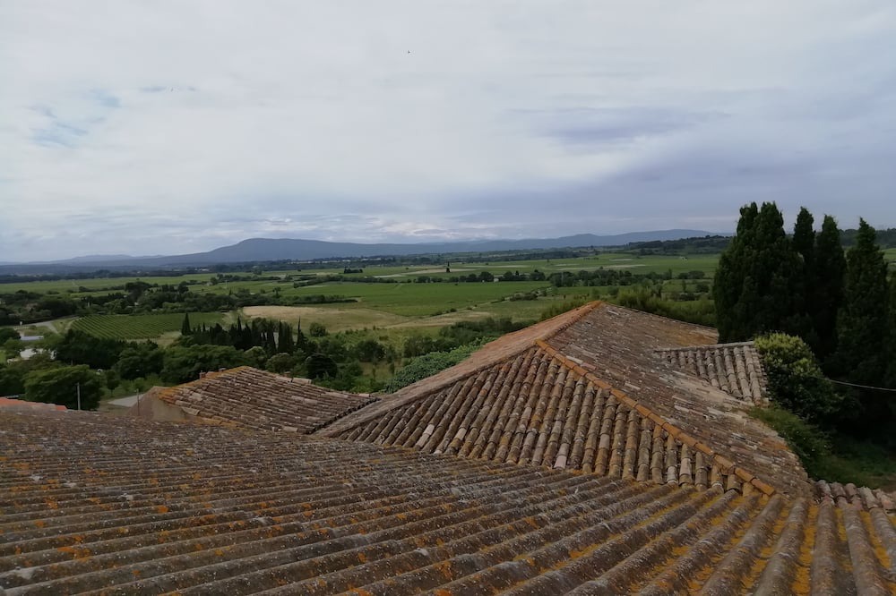 Photo of Others in Azille