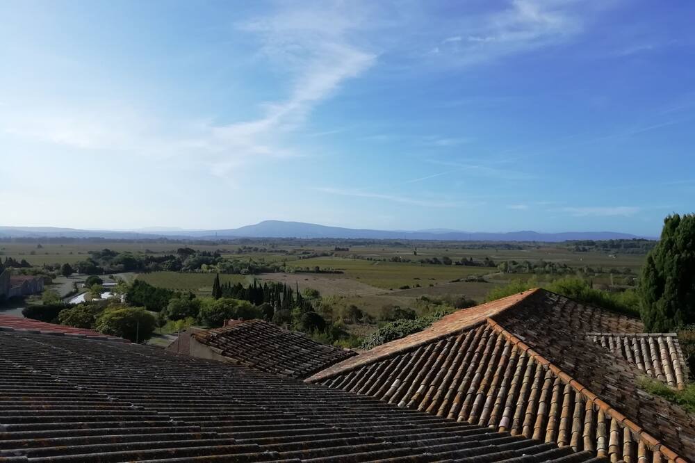 Photo of Others in Azille