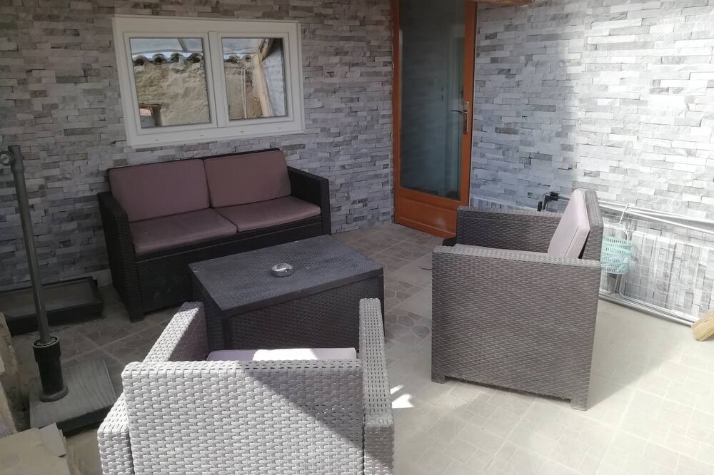 Photo of Livingroom in Azille