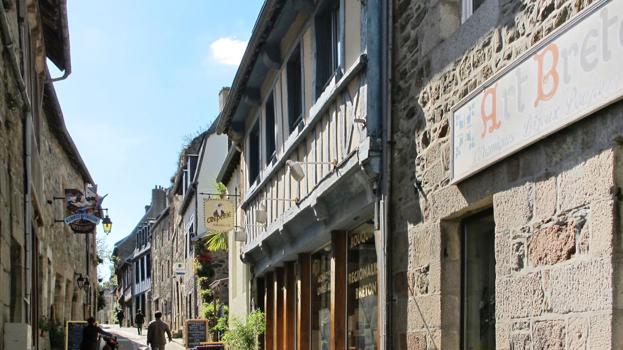 Photo of Outdoor in Treguier