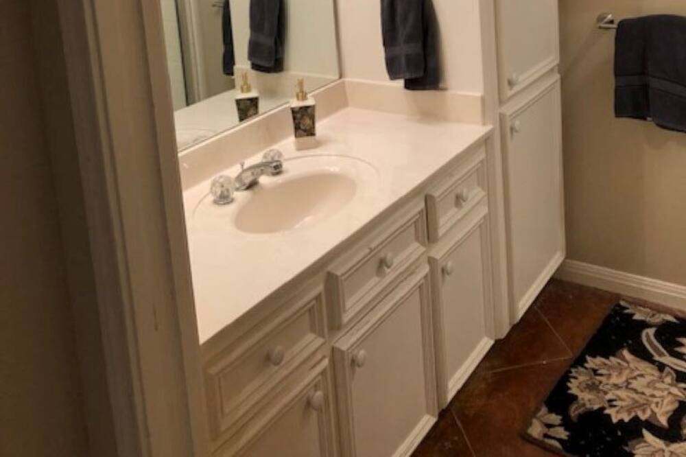 Photo of Bathroom in Wellborn