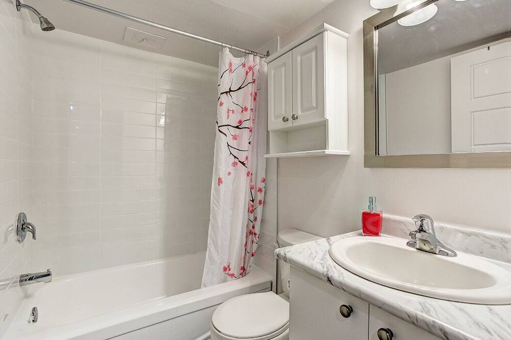 Photo of Bathroom in Latin Quarter
