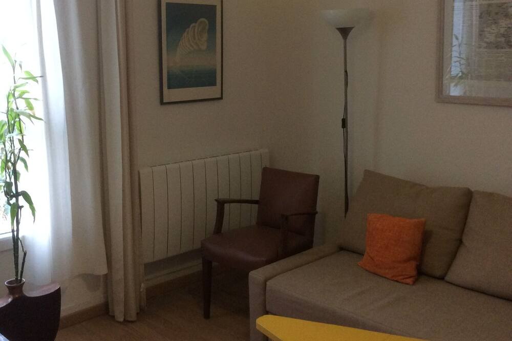 Photo of Livingroom in Chatou
