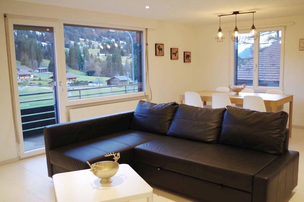 Photo of Bedroom in Saanenmoeser