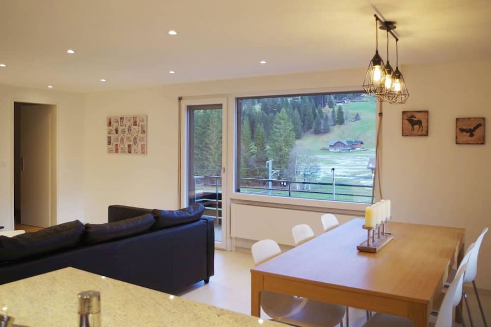 Photo of Bedroom in Saanenmoeser