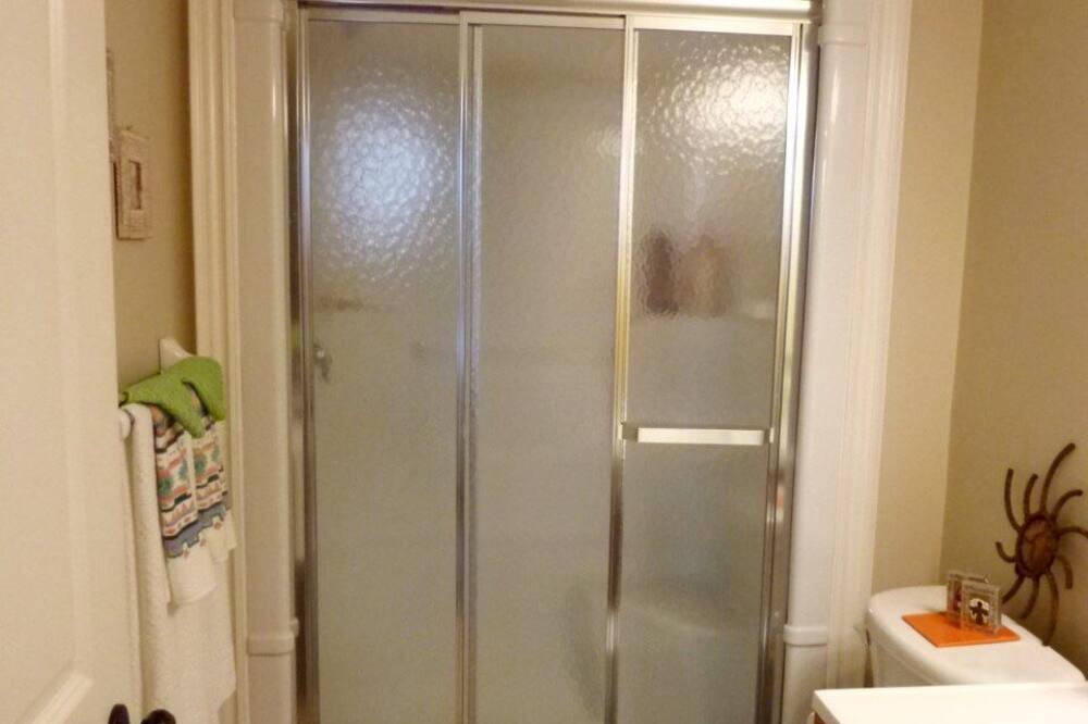 Photo of Bathroom in Crystal Beach