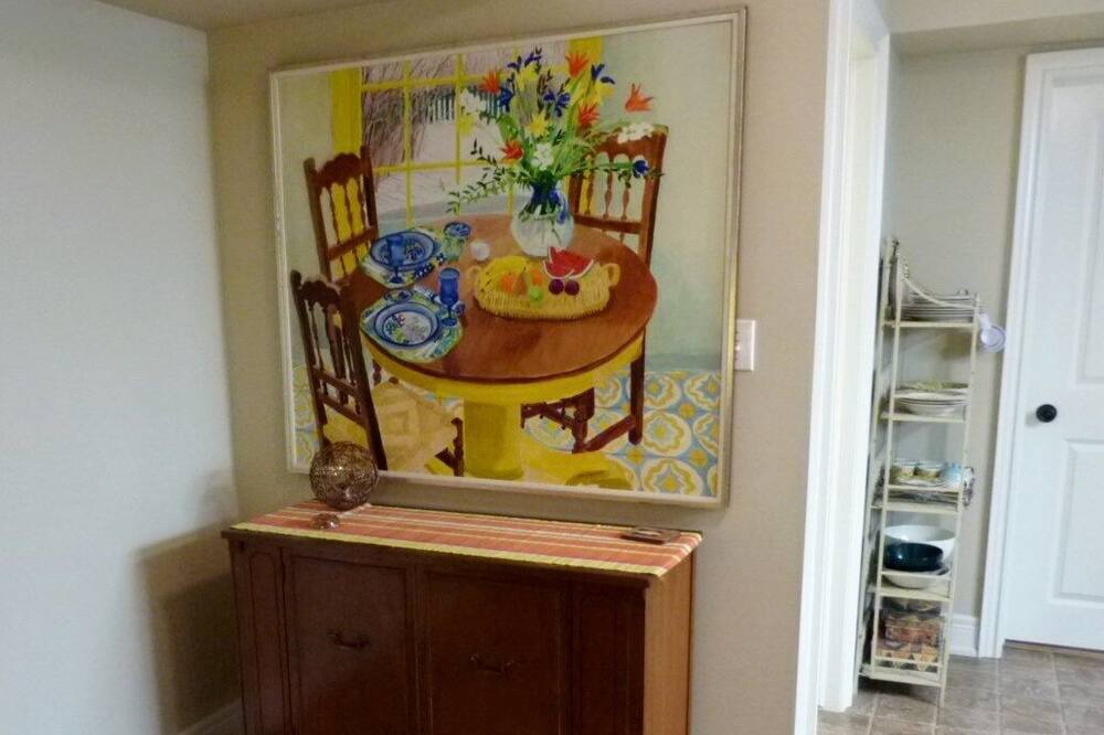 Photo of Bedroom in Crystal Beach