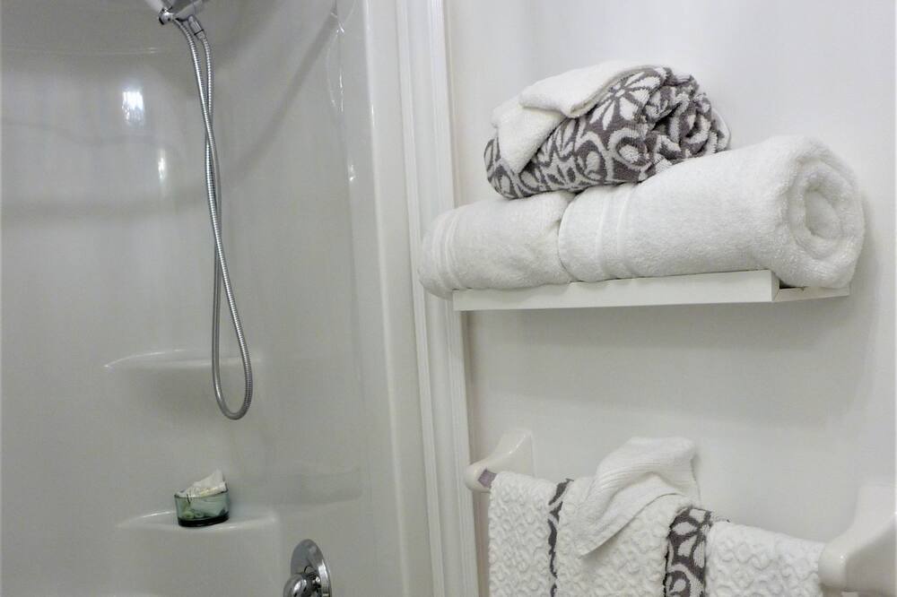 Photo of Bathroom in Crystal Beach