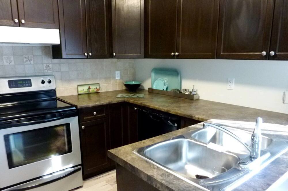 Photo of Kitchen in Crystal Beach