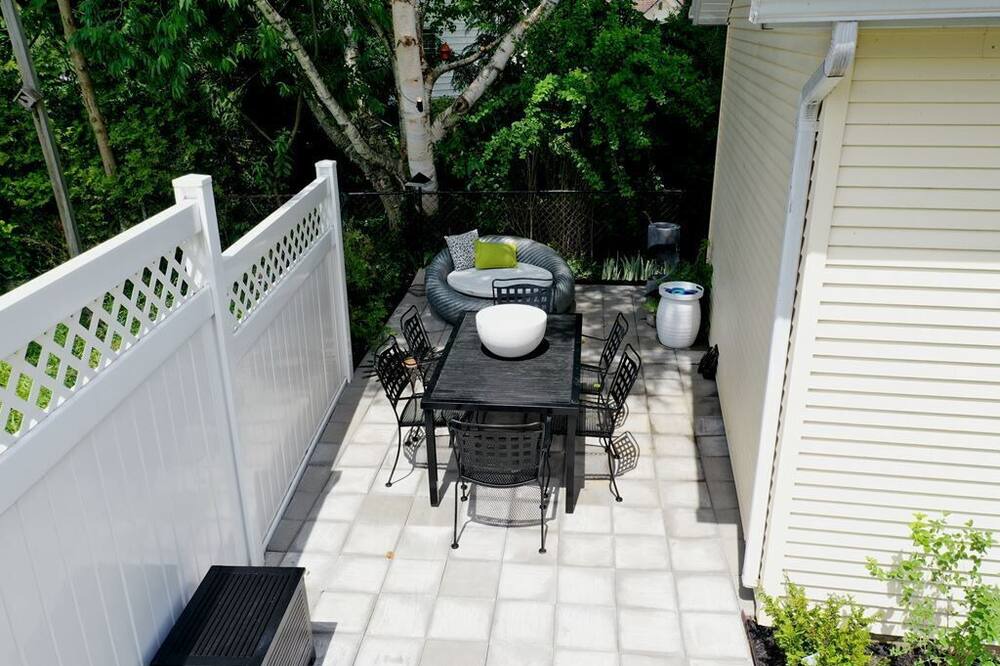 Photo of Patio Balcony in Crystal Beach