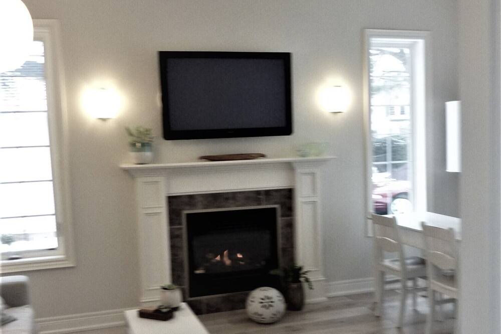 Photo of Livingroom in Crystal Beach