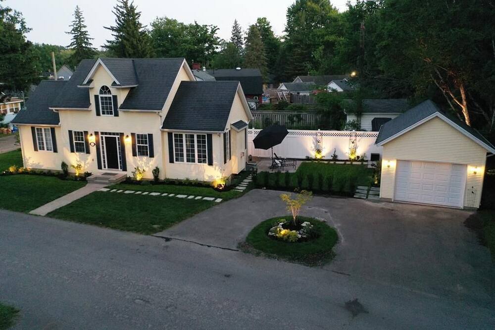 Photo of Outdoor in Crystal Beach