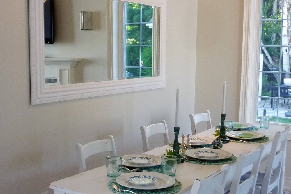 Photo of Kitchen in Crystal Beach