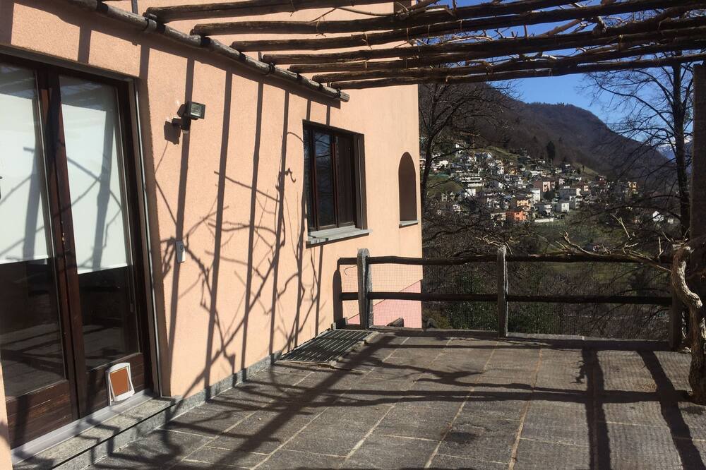 Photo of Patio Balcony in Tenero-Contra