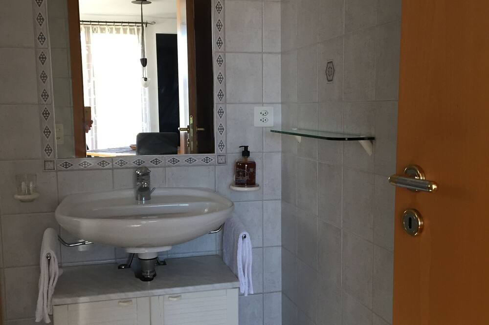 Photo of Bathroom in Tenero-Contra