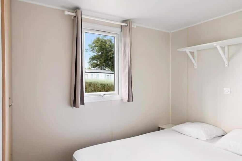 Photo of Bedroom in Poilly-lez-Gien