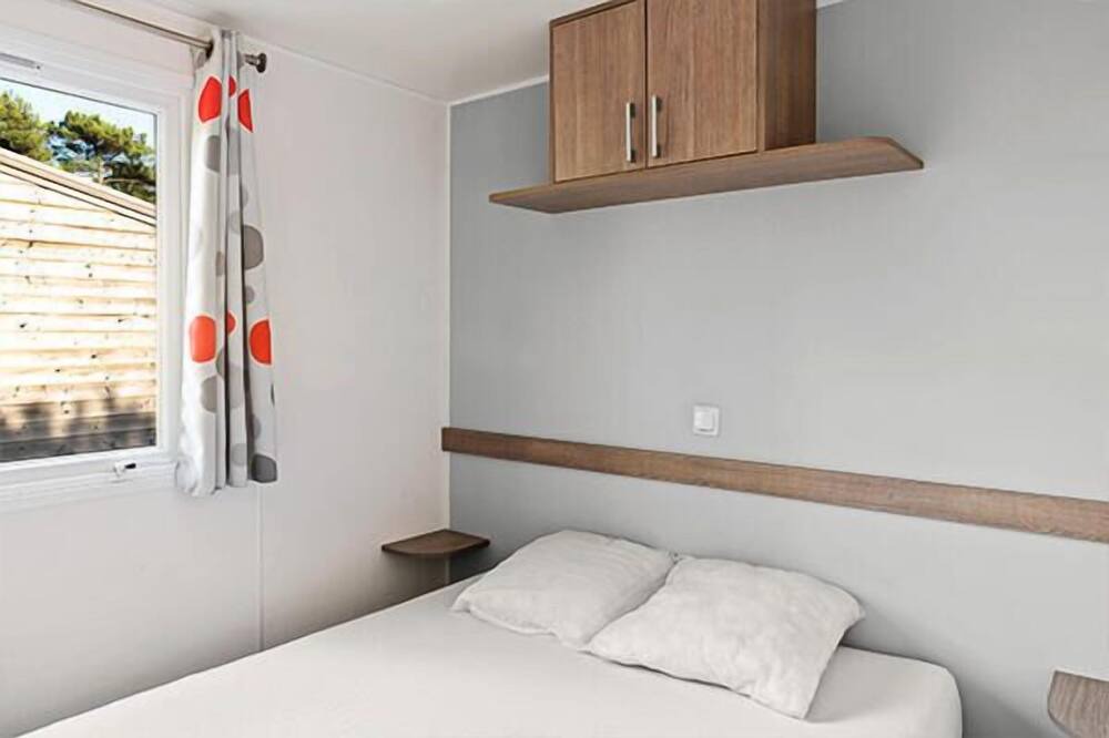 Photo of Bedroom in Trogues