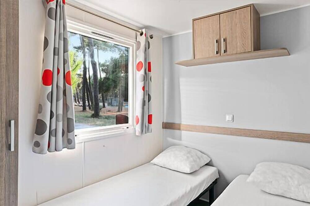 Photo of Bedroom in Trogues