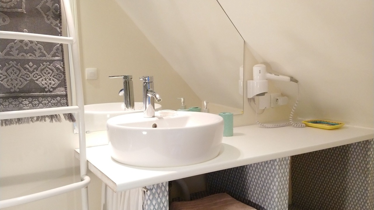 Photo of Bathroom in Vouvray