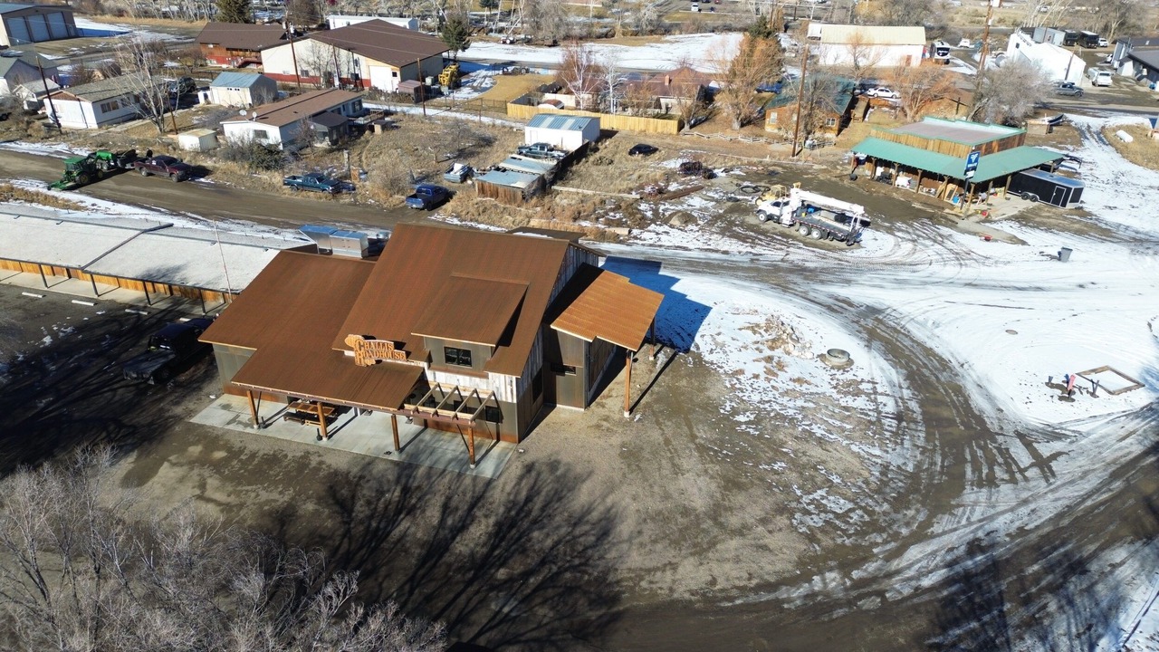 Photo of Others in Challis