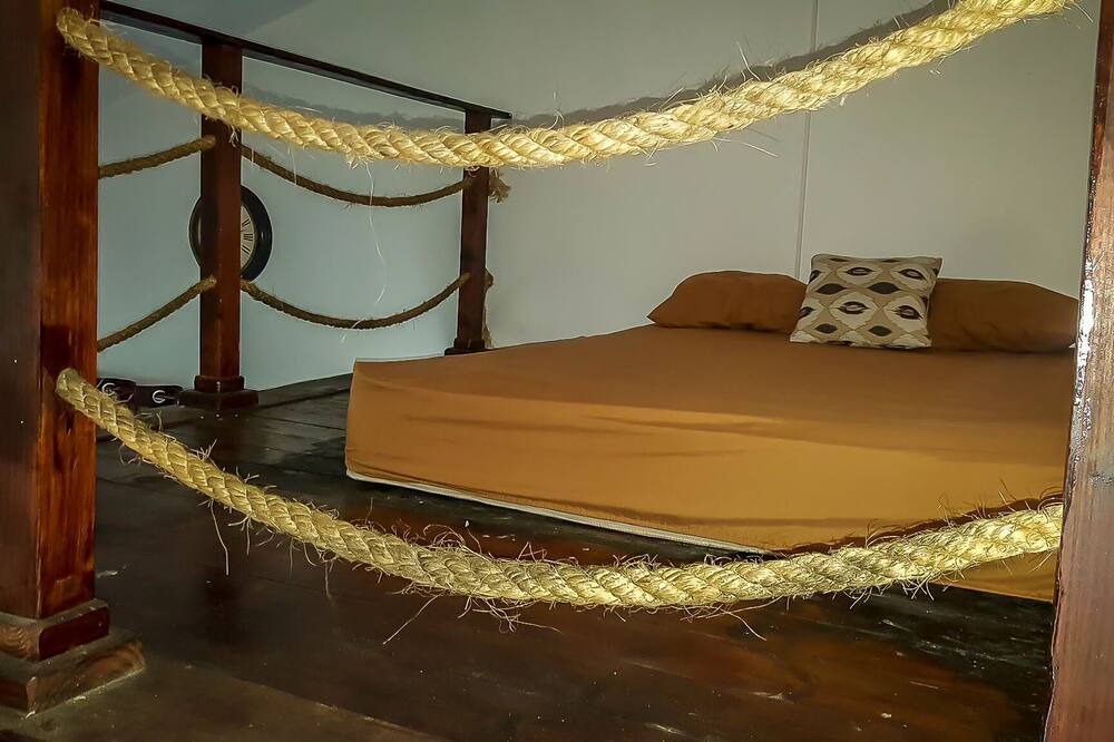 Photo of Bedroom in ProCab
