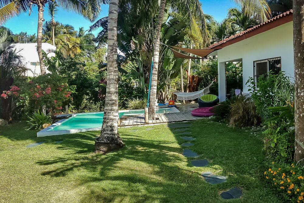 Photo of Outdoor in ProCab