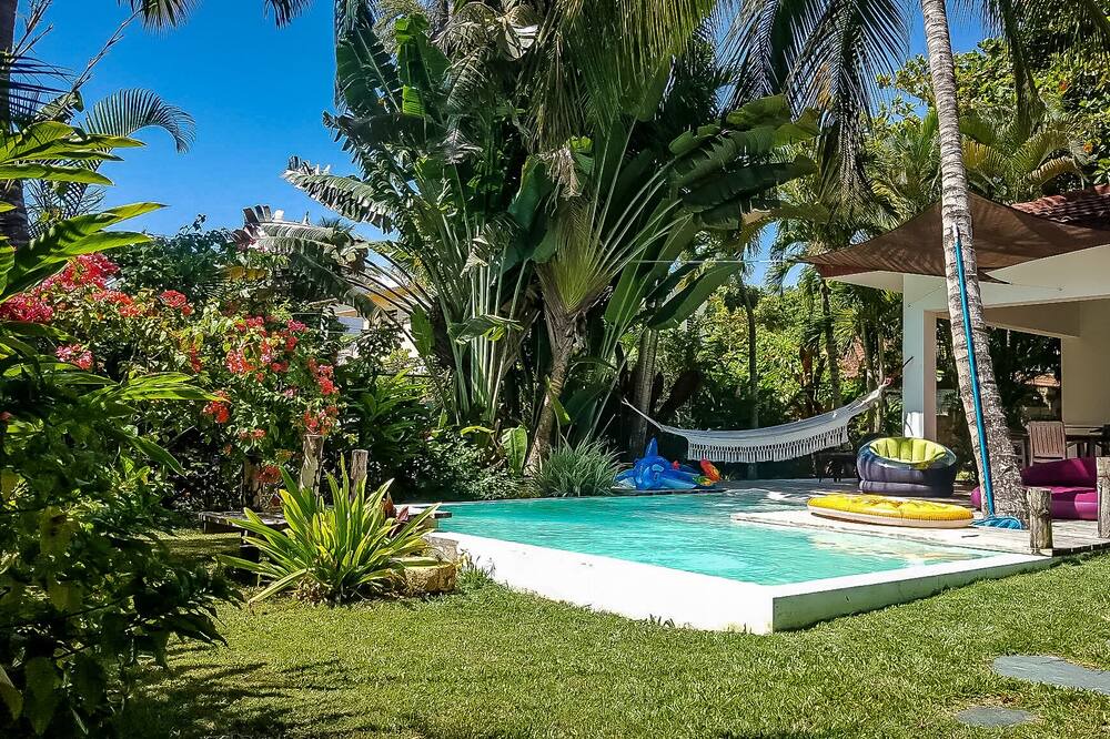 Photo of Outdoor in ProCab