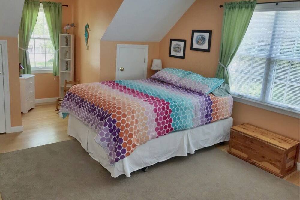 Photo of Bedroom in Campground Landing