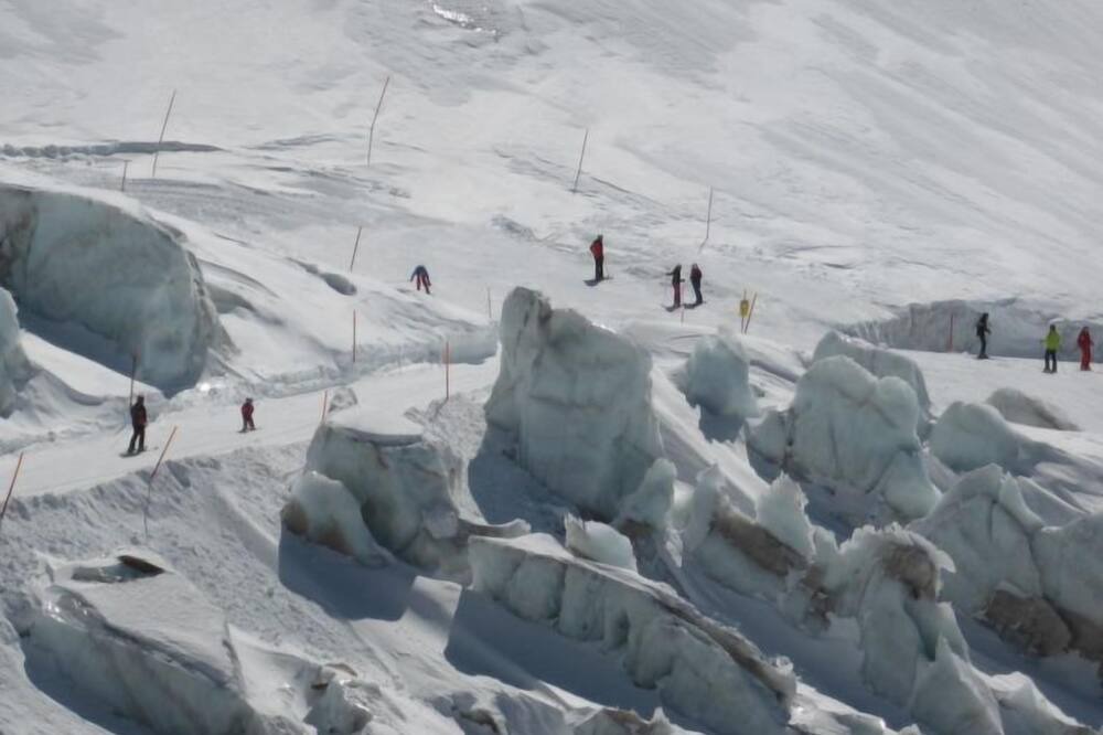 Photo of Others in Saas Almagell