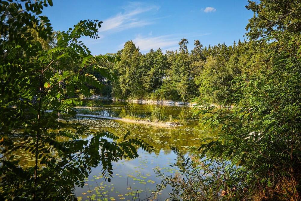 Photo of Outdoor in Trogues