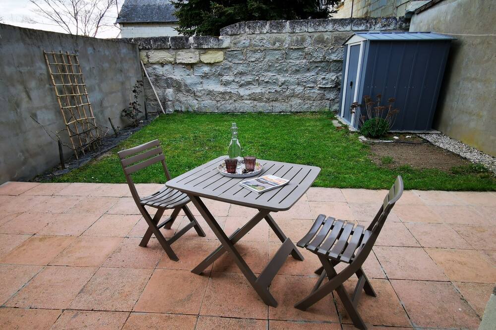 Photo of Patio Balcony in Saint-Lambert-des-Levees