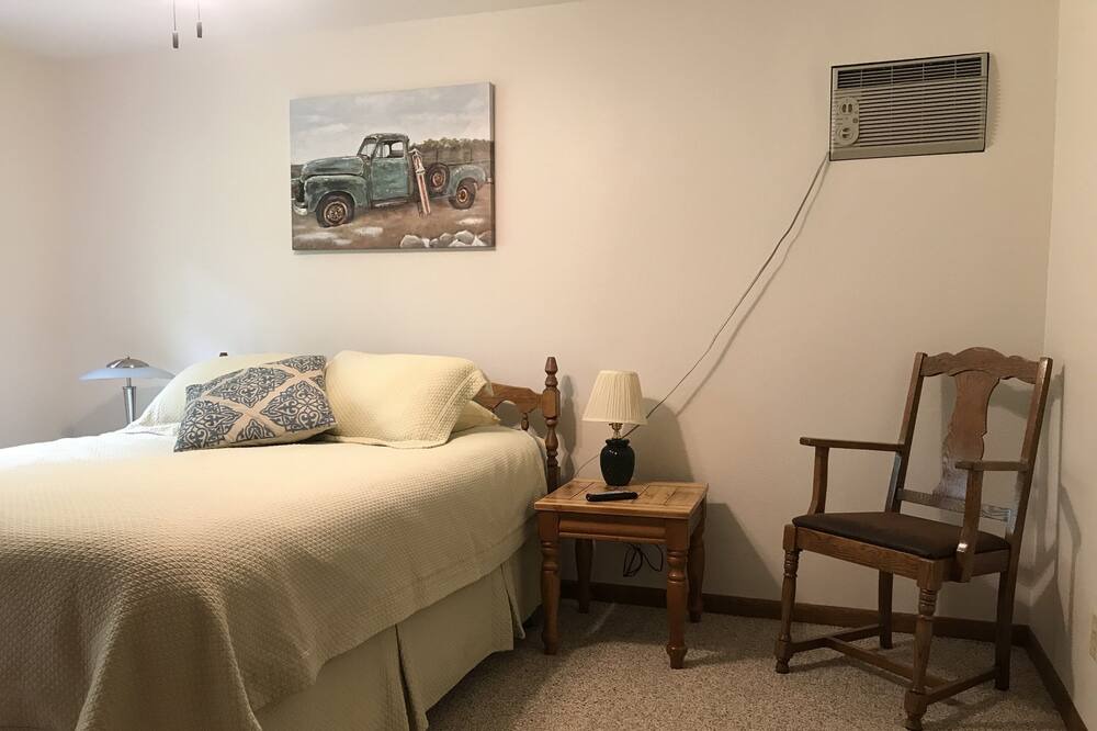 Photo of Bedroom in Judson