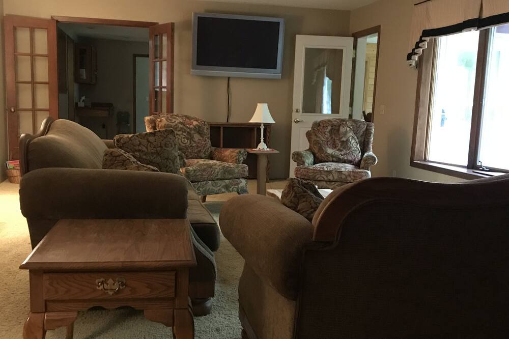 Photo of Livingroom in Judson